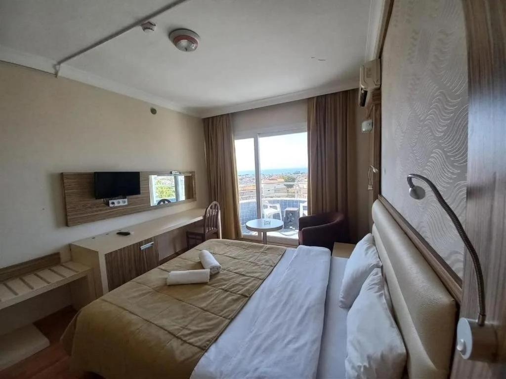 Moonstar Hotel 库萨达斯 外观 照片
